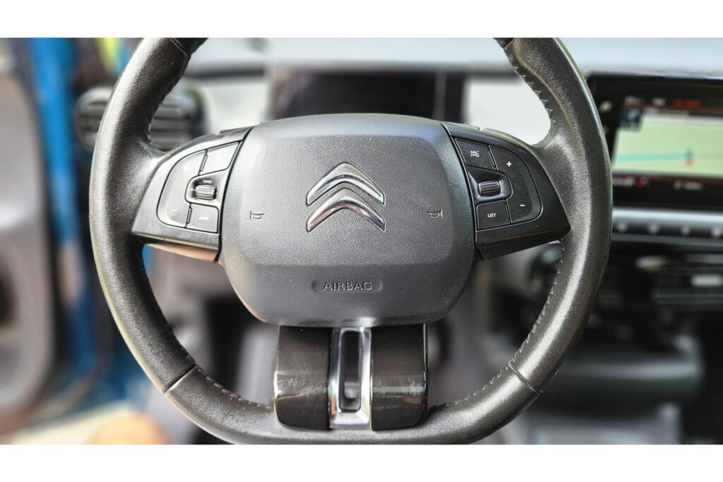 Citroën C4 Cactus 1.2 PureTech Business Trekhaak Navigatie